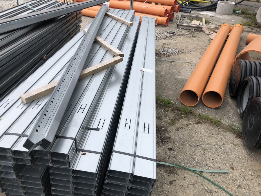 Ca 36 paket Europrofil stålregel