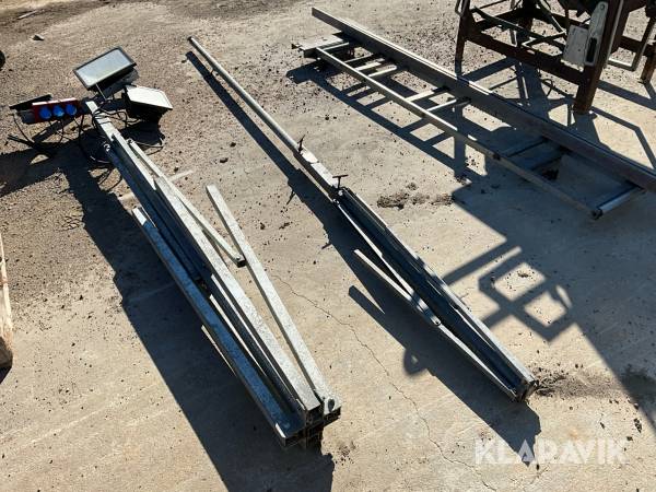 Belysningsmast 3lampor 5meter
