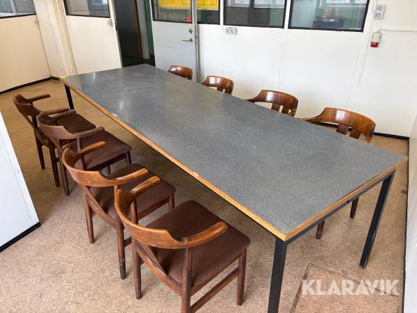 Konferensbord med 8 stolar