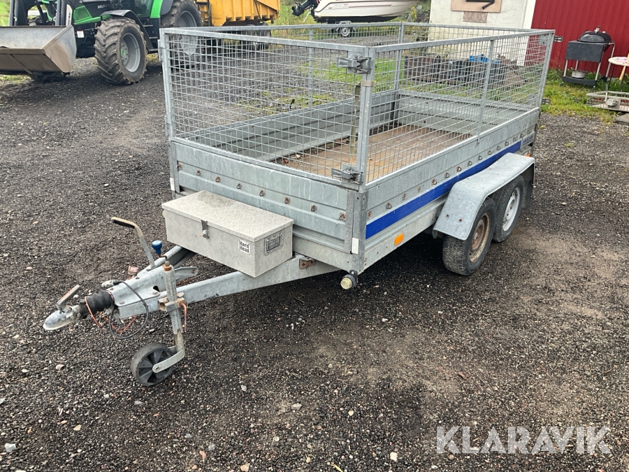 Personbilssläp Niewiadow B2030HT