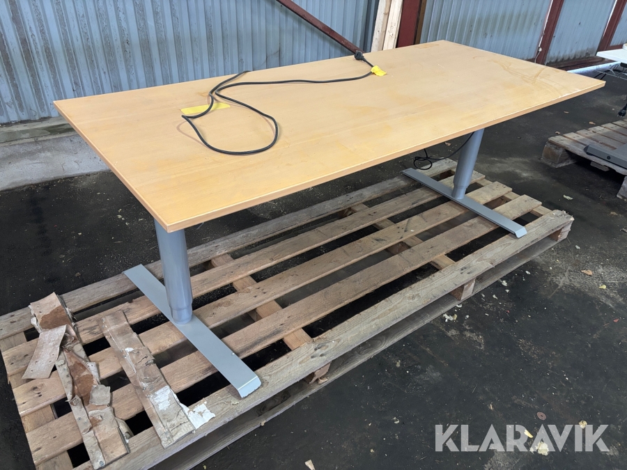 Skrivbord Höj & Sänkbart