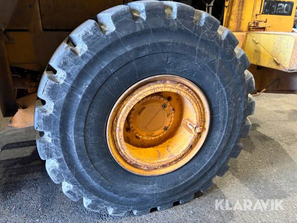Entreprenaddäck Bridgestone 23.5R25