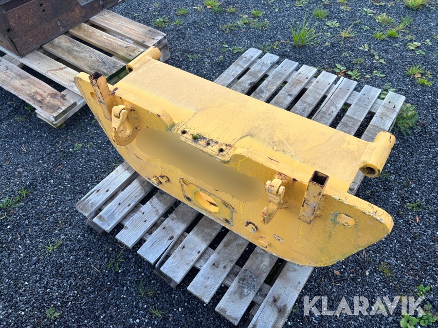 Dragfäste/ Dragbalk till Volvo L70F