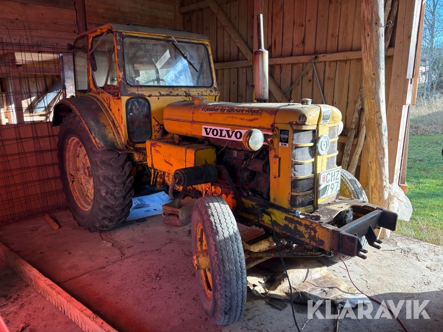 Veterantraktor Volvo BM 470 Bison