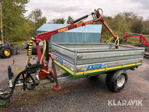 Skogsvagn med kran K-vagnen 3000T3 med 3-vägstipp