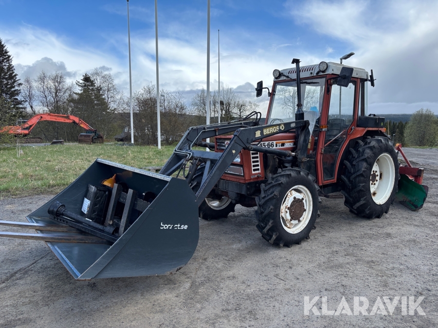 Traktor Fiat 45-66 DT med redskap