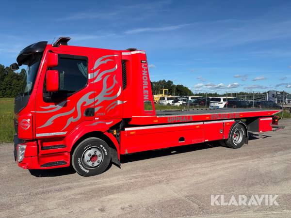 Bärgningsbil Volvo FL 210 4x2 med magoot byggnation