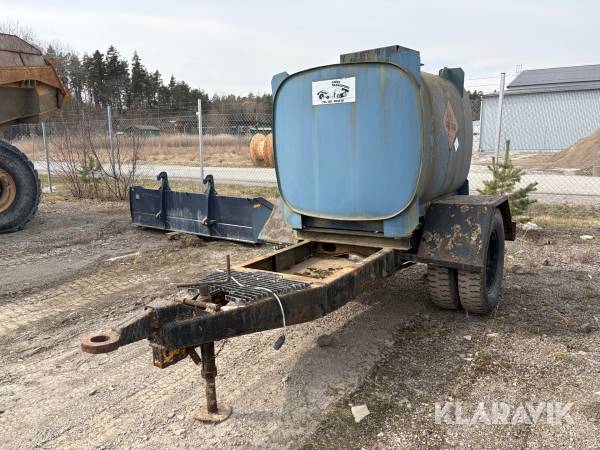 Dumpervagn med dieseltank