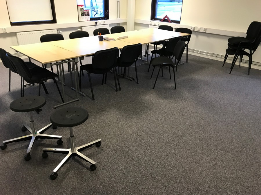 Kontorsmöbler bord stolar