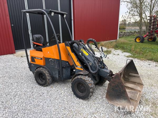 Kompaktlastare Norcar A60 med skopa
