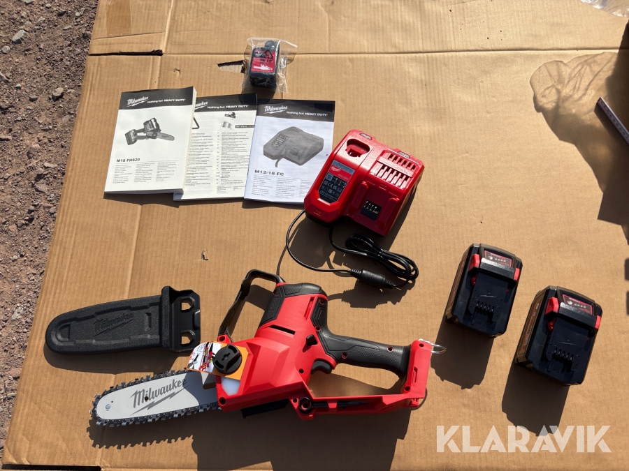 Grensåg Milwaukee M18 FHS20 med laddare och 2 st batterier
