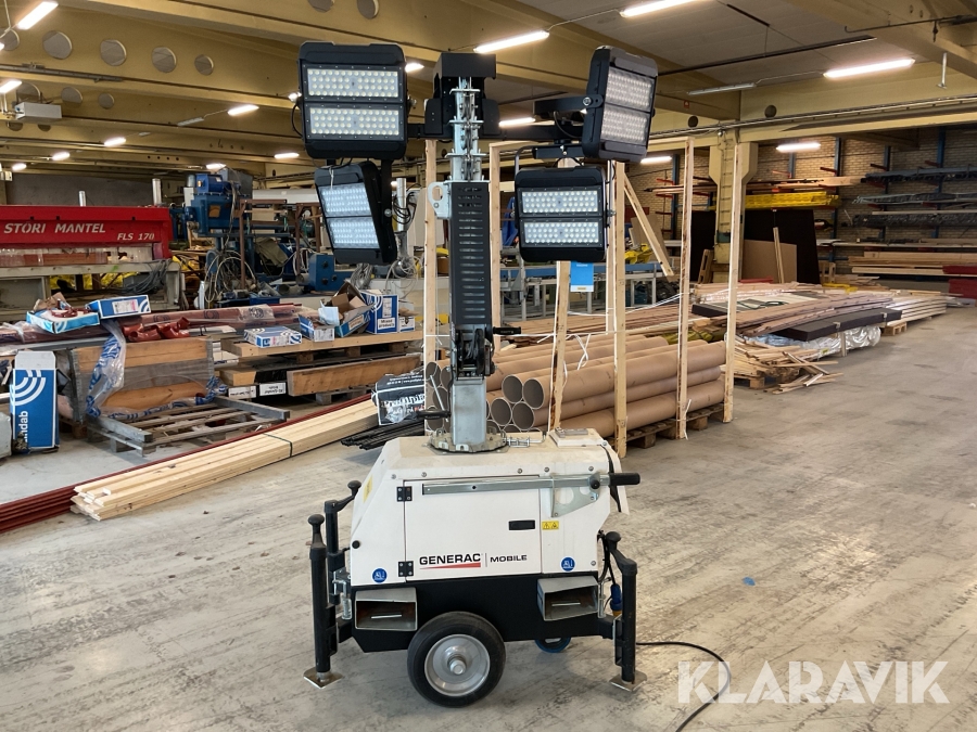 Belysningsmast Generac Link T4 4x240W
