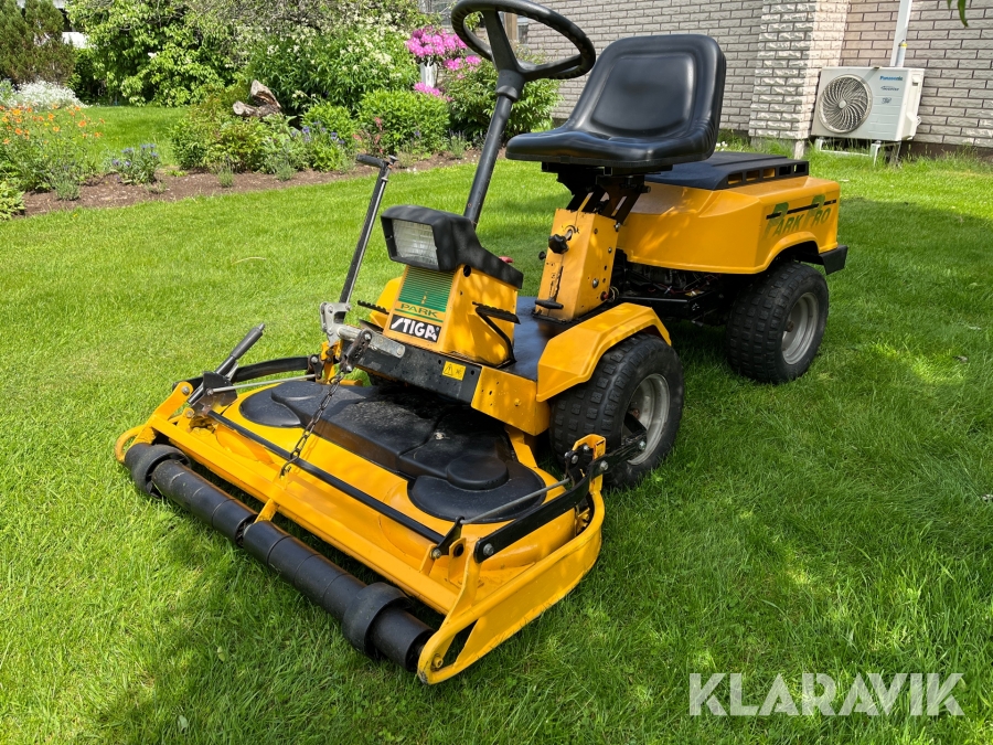 Gräsklippare Stiga Park Pro 16