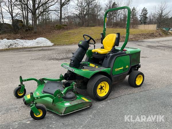 Åkgräsklippare John Deere 1445 4WD