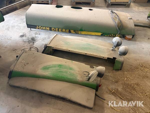 Bakskärmar och huv John Deere 4455