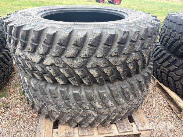 Dubbade klackdäck Nokian TRI 2 440/80R34 (16.9R34) 2 st