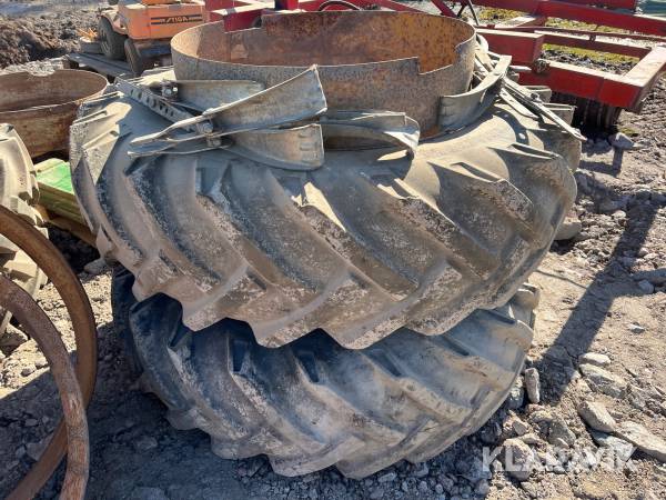 Dubbelmontage Trelleborg 16.9-34