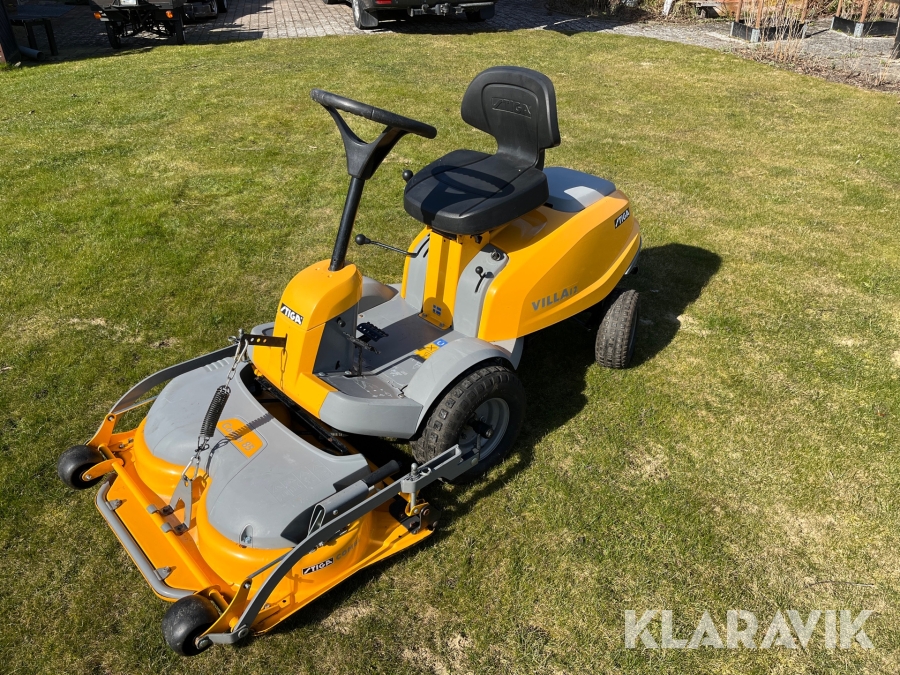 Åkgräsklippare Stiga Villa 12