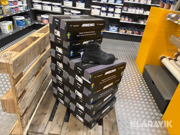 Arbetsskor/Skyddskor 13 st Arbesko Michelin klass S3