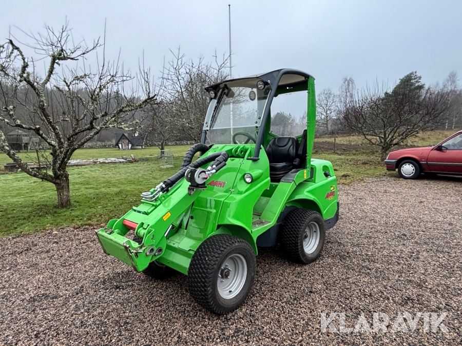 Kompaktlastare Avant M630EZMTT