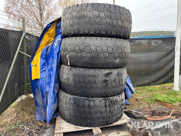 Entreprenaddäck med fälg Michelin Snoplus L2T 20.5R25
