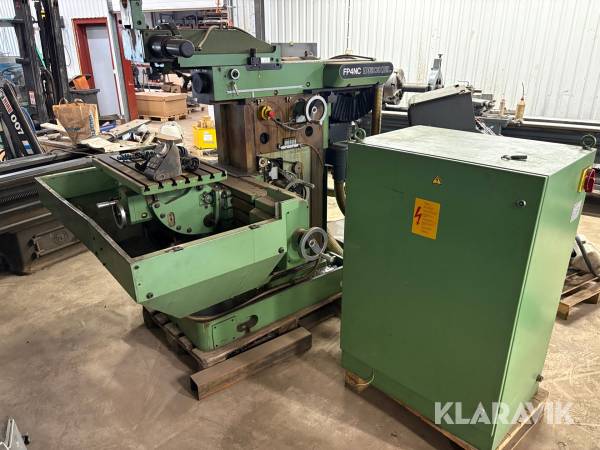 CNC-Fräs Deckel FP4NC med vridbart bord