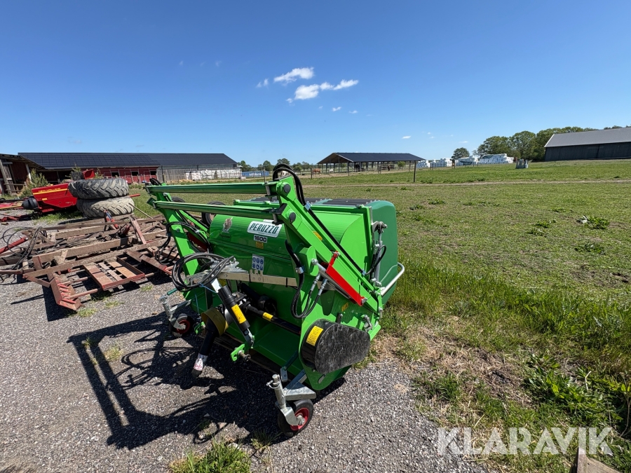 Slaghack med uppsamlare Peruzzo Koala 1600P