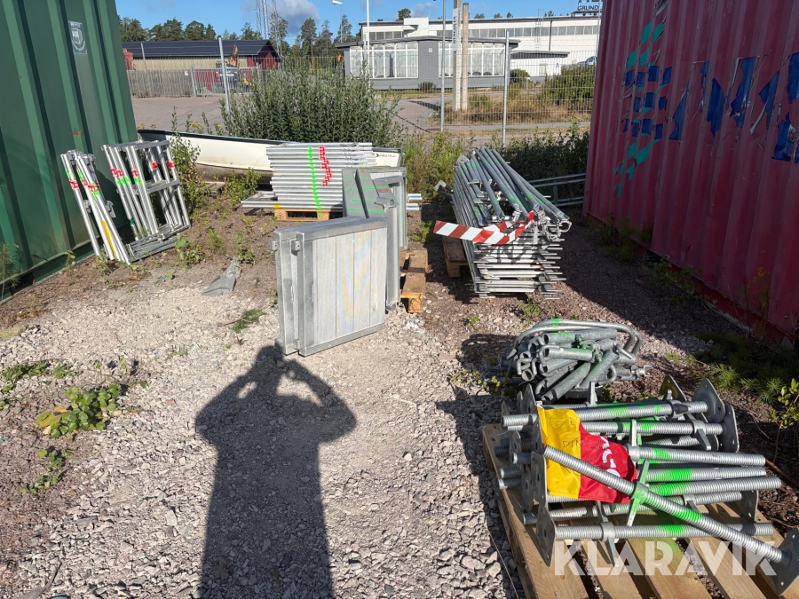 Diverse byggställningsmaterial Altrad