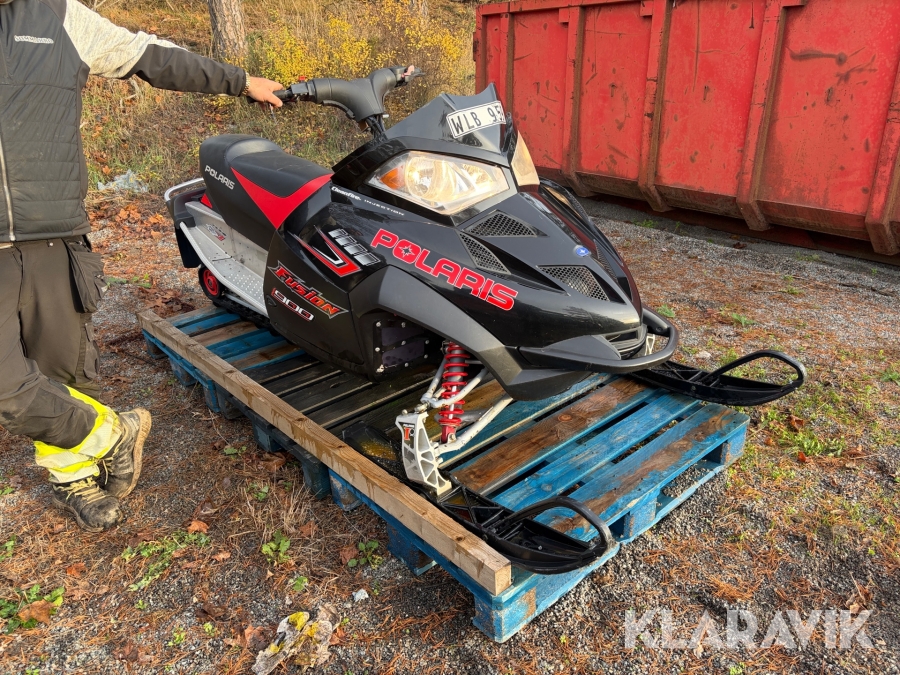 Snöskoter Polaris Fusion 900