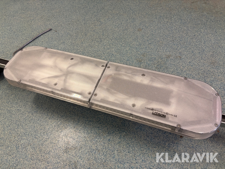 Blixtljusramp Ledson med takräcke