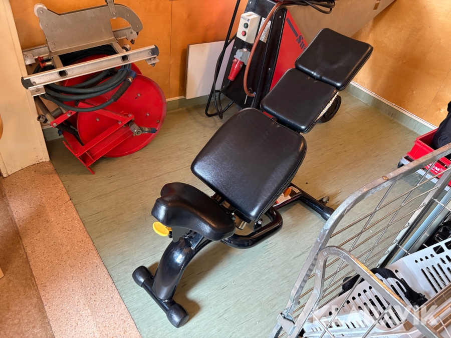 Gymbänk