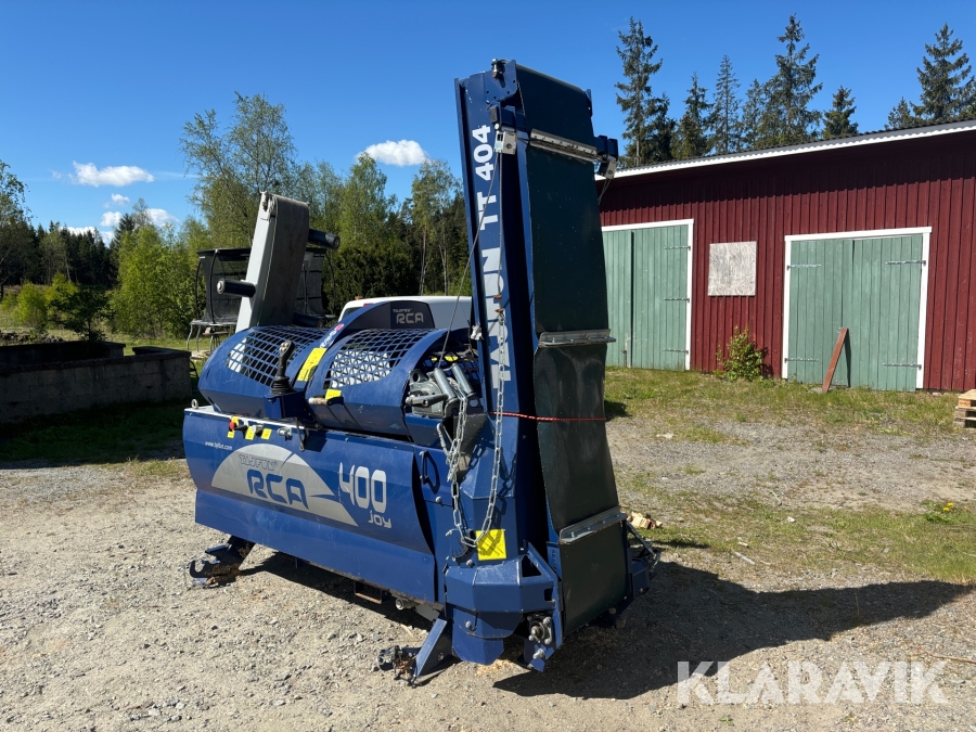 Vedmaskin Tajfun RCA 400 med stockbord