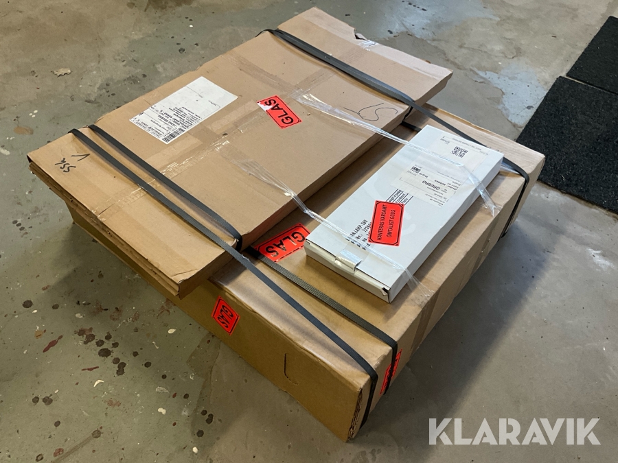 Badrumsskåp/ Ballingslöv 60 Mono med belysnings arm Lagan 380mm