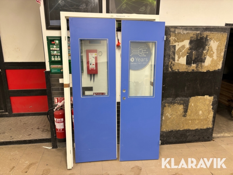 Dubbeldörr med karm 1st