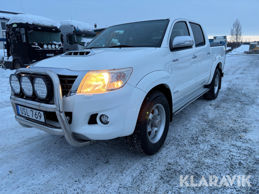 Pickup Toyota Hilux invincible