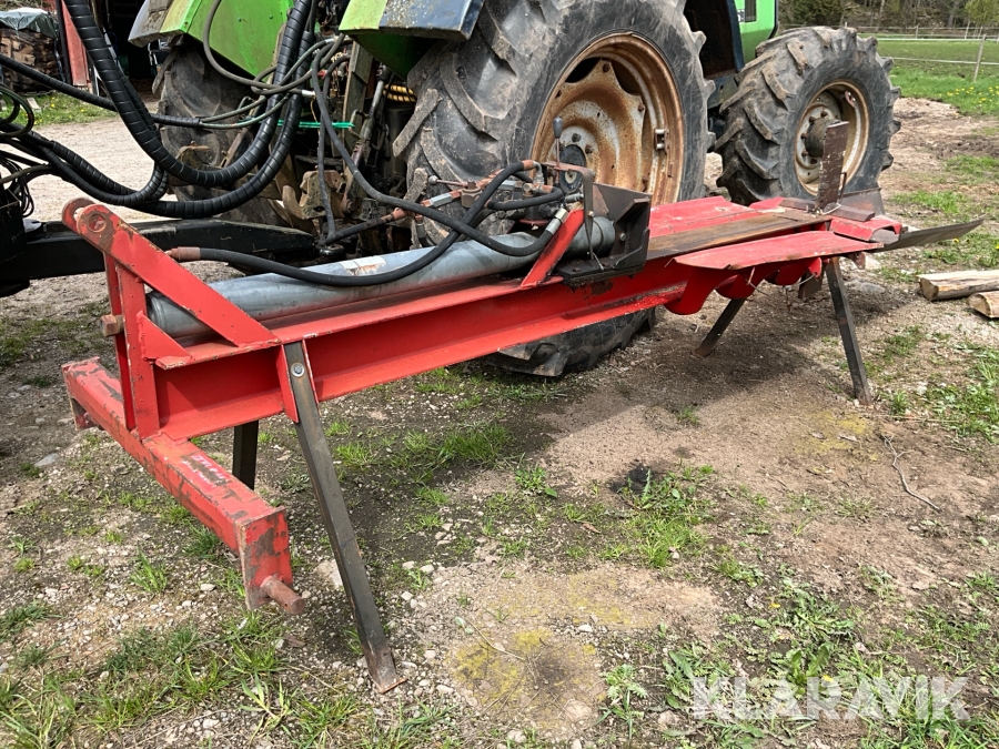Vedklyv Bala Agri hydrauldriven med trepunktsfäste