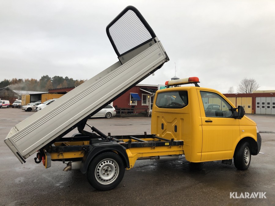 Lastbil Volkswagen Pickup med tipp