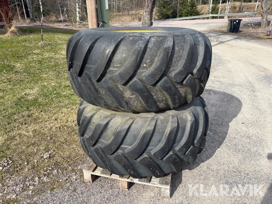 Däck på fälg Trelleborg Twin 421 600/55-26.5