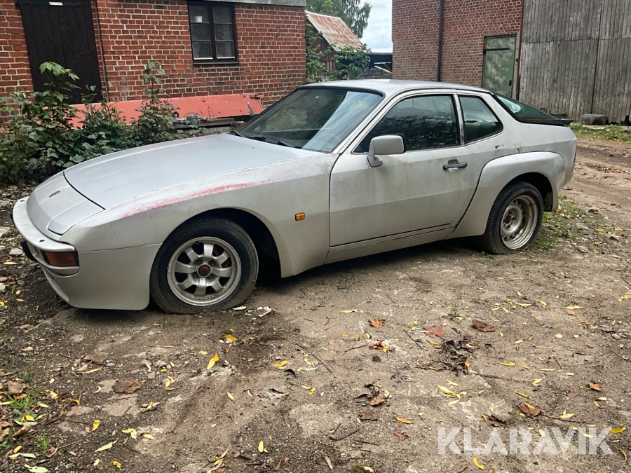 Porsche 924
