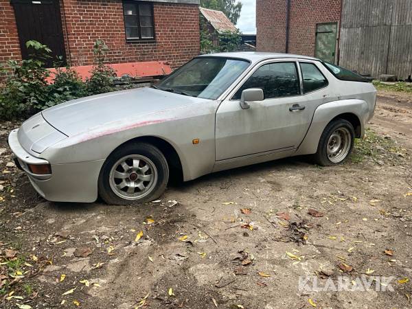 Porsche 924