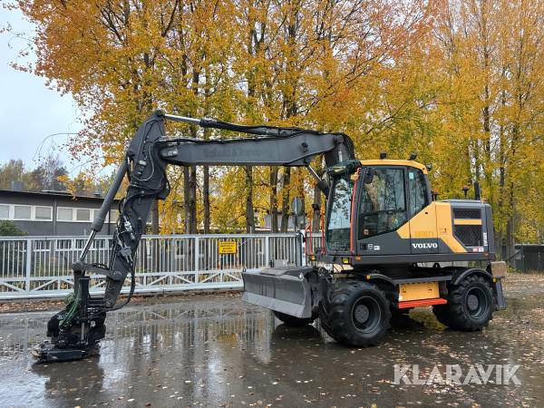 Grävmaskin Volvo EW160E Steelwrist X20 tiltrotator