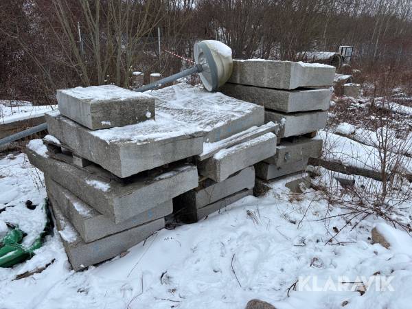 Diverse mark & granitsten