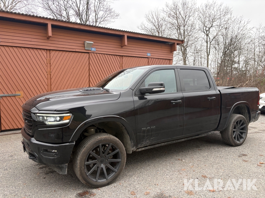 Pickup Dodge RAM 1500 4x4 Limited Edition 5.7 V8 Hemi