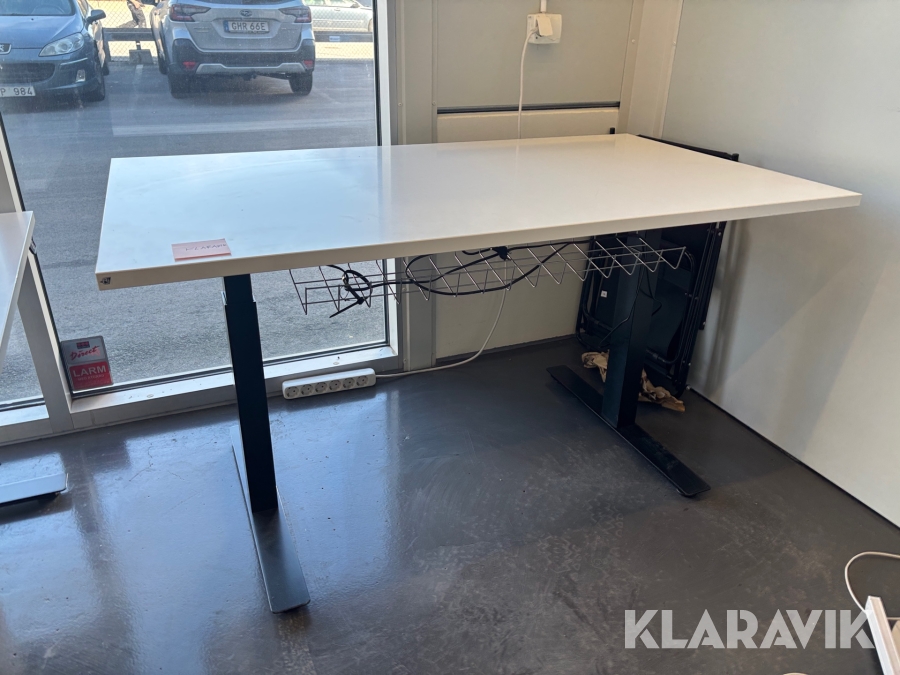 Höj & sänkbart skrivbord Aj produkter
