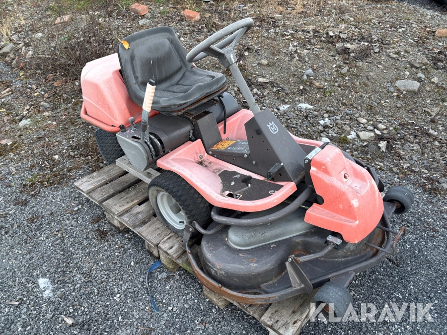 Åkgräsklippare Husqvarna Rider 15-V2