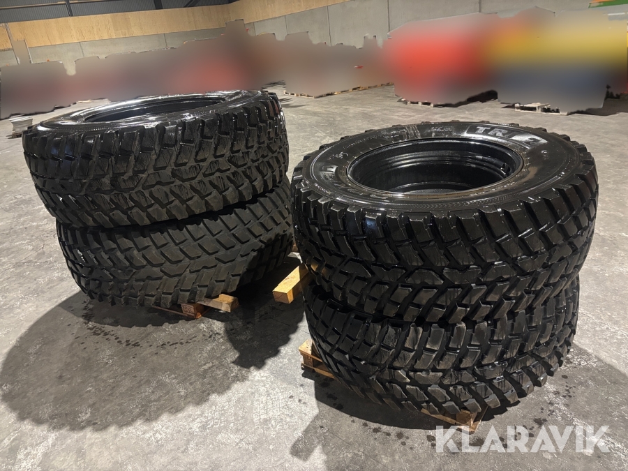 Lantbruksdäck Nokian TRI 2 - 600/65 R34 ( fram ) / 710/70 R42 ( bak ) - 4st