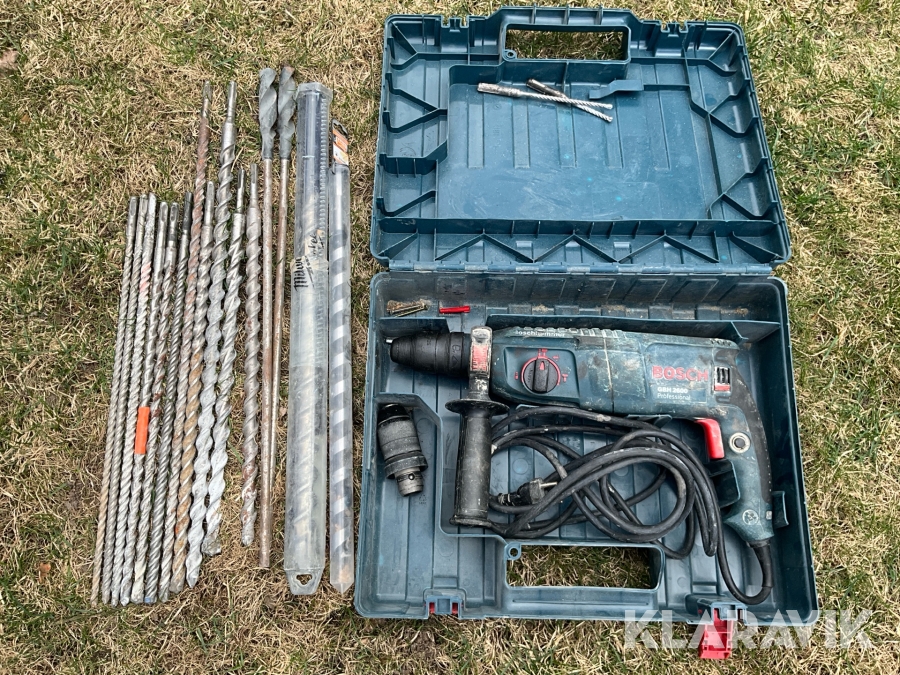Slagborr Bosch GBH2600 med dig borrar