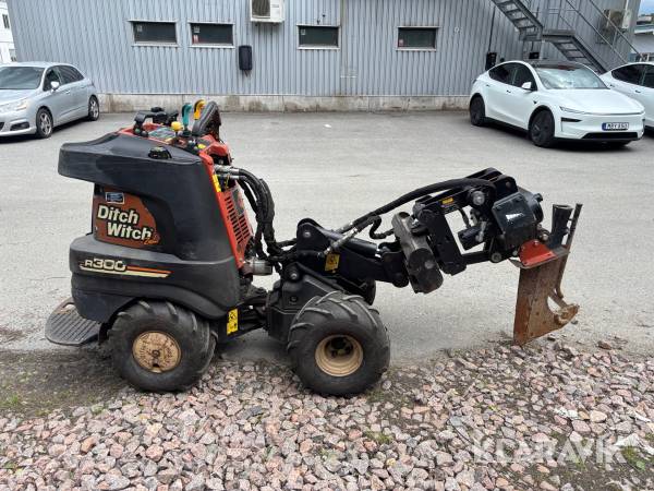 Redskapsbärare Ditch Witch R300