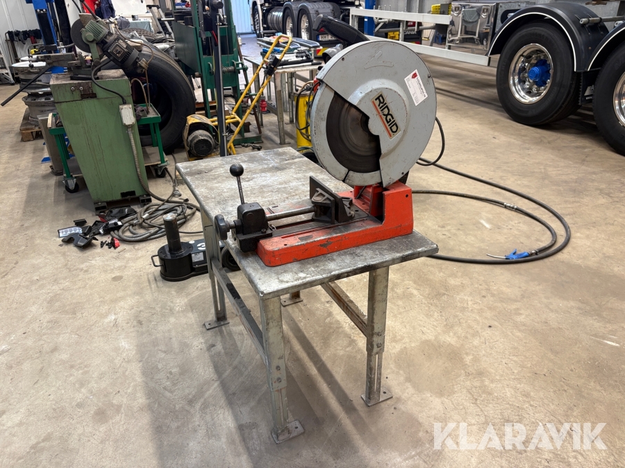 Kapmaskin & arbetsbänk Ridgid 590-L