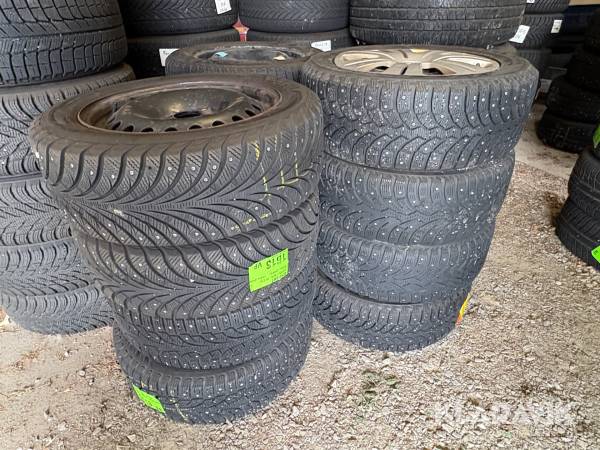 Däck med fälg Sava Bridgestone Dubbdäck